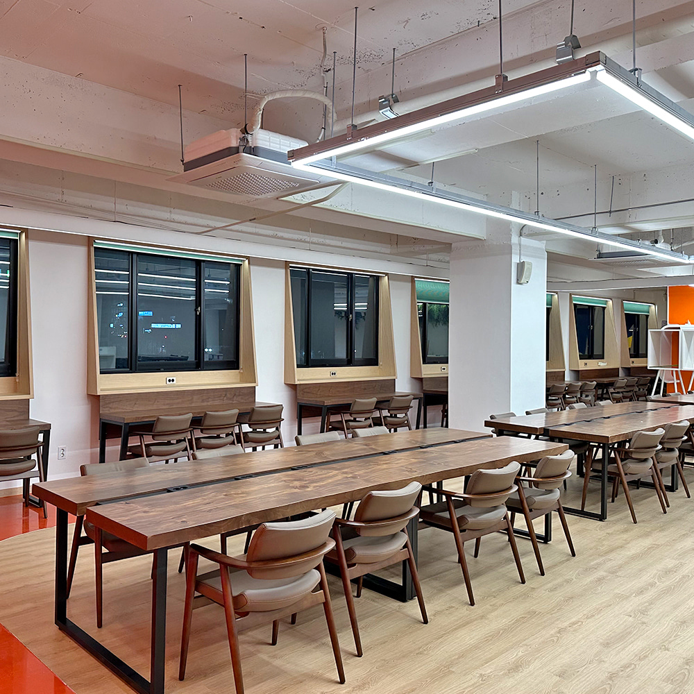 덕소고등학교,고등학교자습실,고등학교가구,학교가구,자습실가구,독서실가구,단체테이블,우드슬랩테이블,단체테이블제작,우드슬랩테이블제작,고등학교가구제작,고등학교가구납품,학교가구제작,학교가구납품,독서실의자,자습실의자,스터디카페의자,스터디카페가구,바의자,바테이블